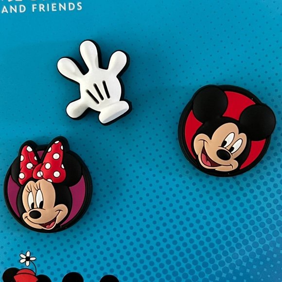 Crocs Jibitz Disney Icons Mickey & Friends Minnie, Glove, Mickey Mouse 3 Pk NEW - Picture 4 of 4